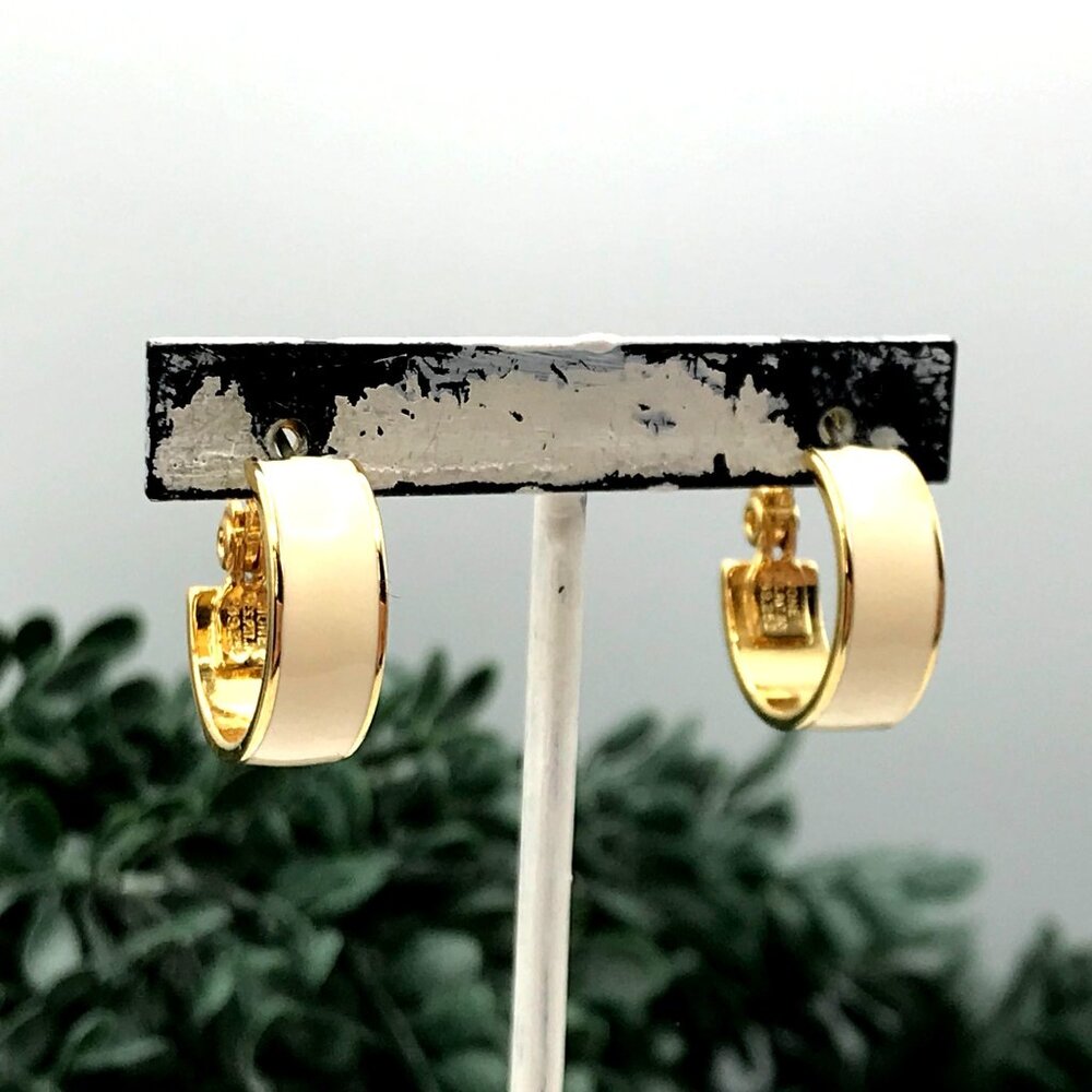 Vintage Gold-Tone cream color enamel Hoop Earrings by Monet